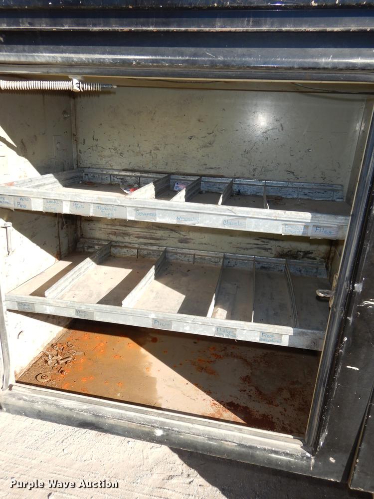 image for item K5796 2011 Ford F550 Super Duty SuperCab utility bed truck