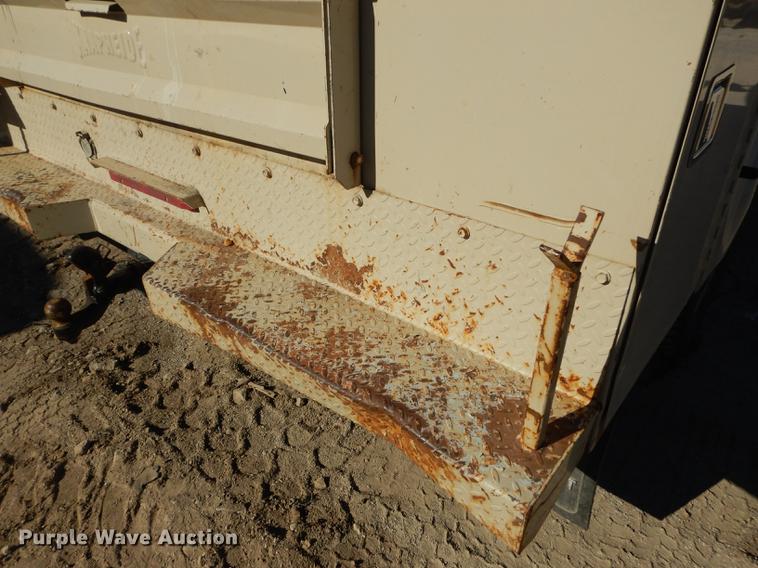 image for item K5801 2007 Ford F550 Super Duty XL utility bed truck