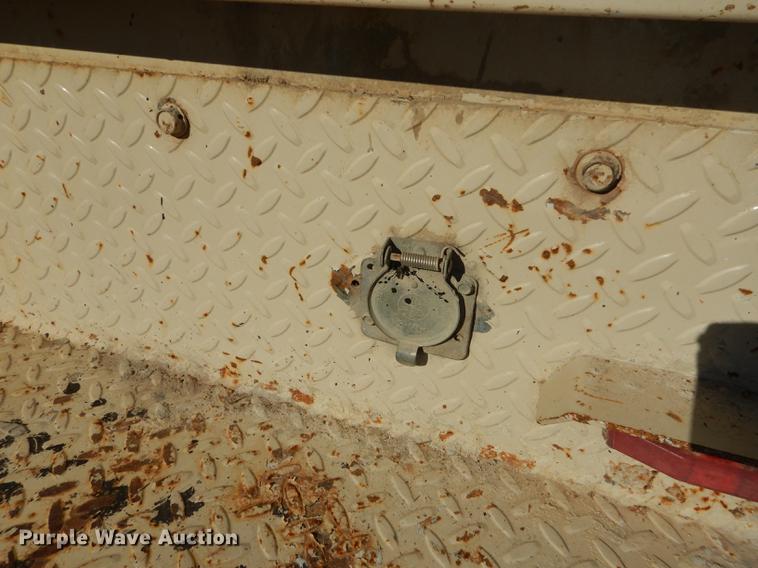 image for item K5801 2007 Ford F550 Super Duty XL utility bed truck