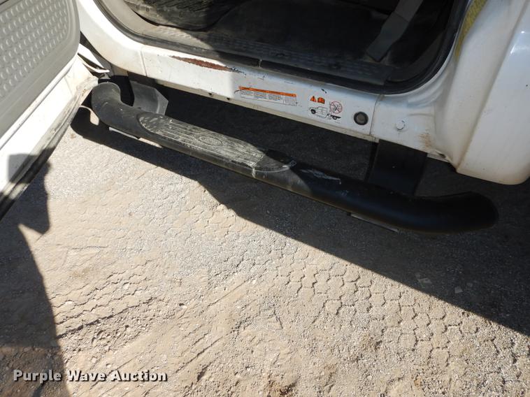 image for item K5801 2007 Ford F550 Super Duty XL utility bed truck