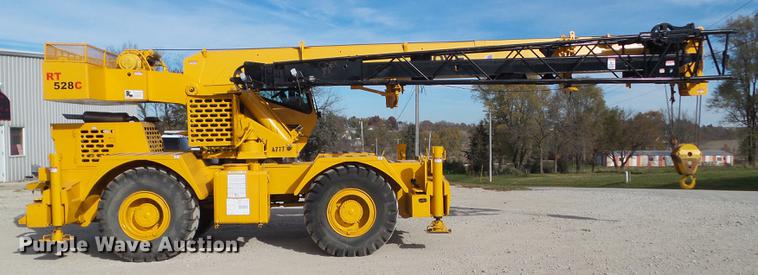 image for item L5714 1994 Grove RT528C crane