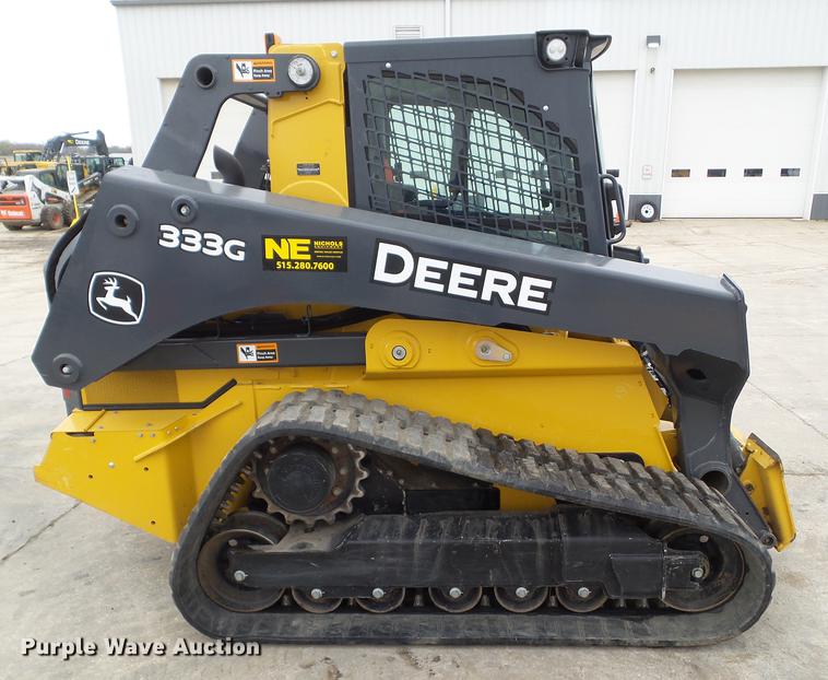 image for item L5717 2017 John Deere 333G skid steer