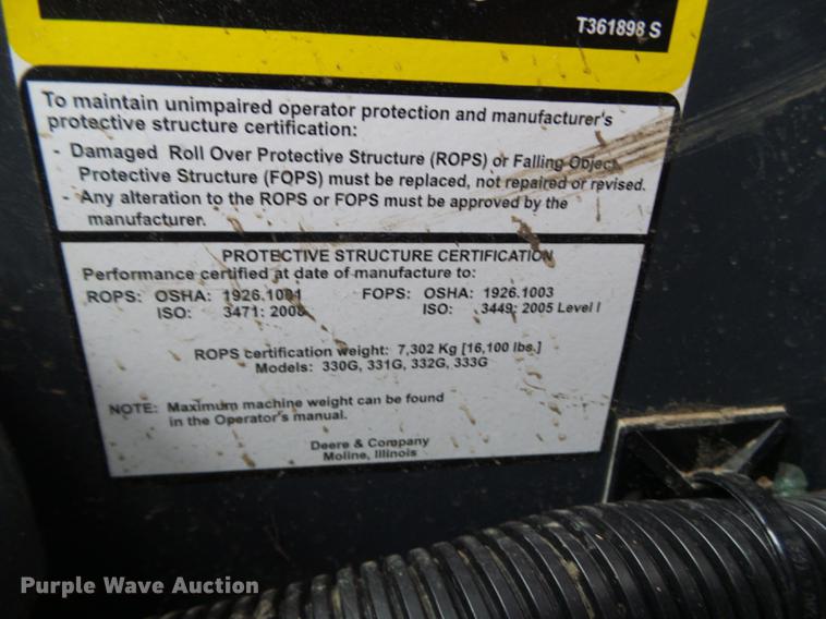 image for item L5717 2017 John Deere 333G skid steer