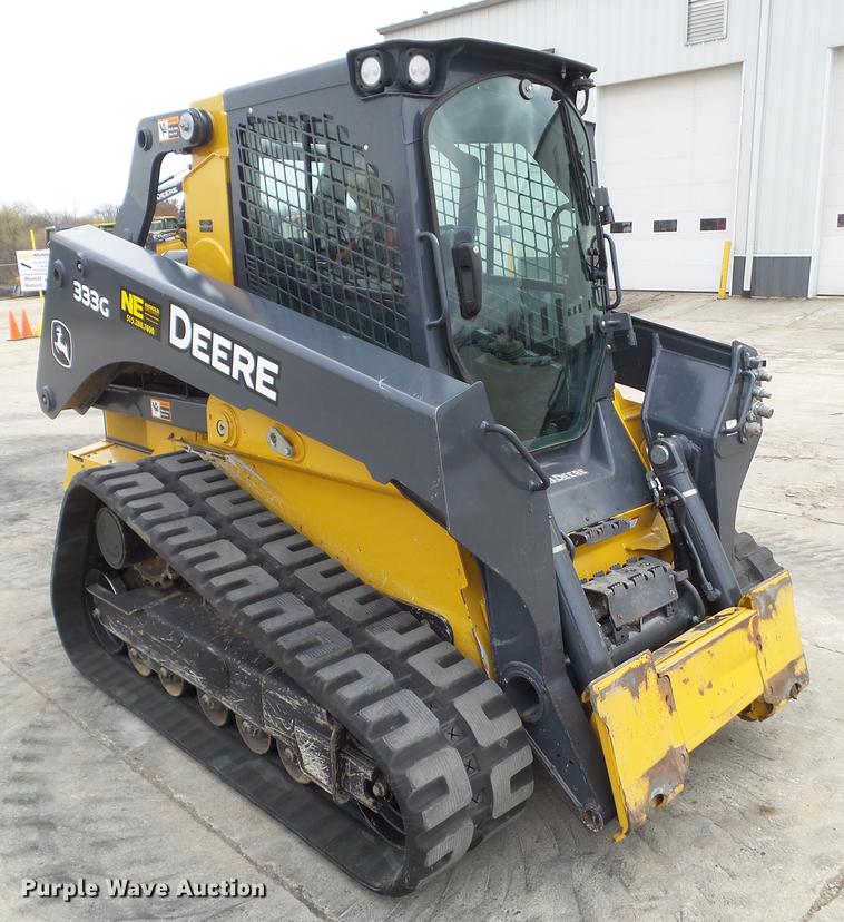 image for item L5718 2017 John Deere 333G skid steer