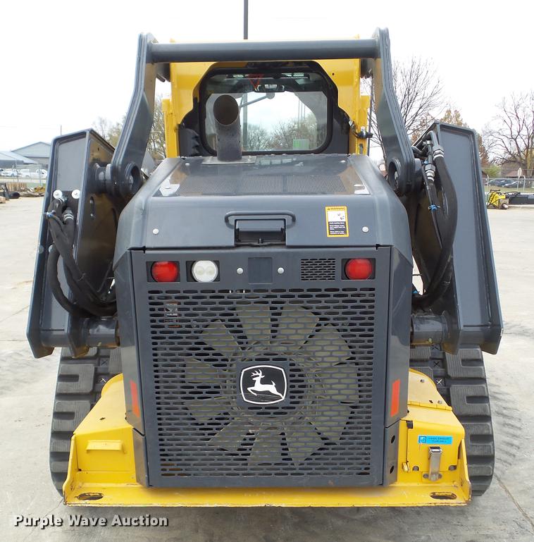 image for item L5718 2017 John Deere 333G skid steer