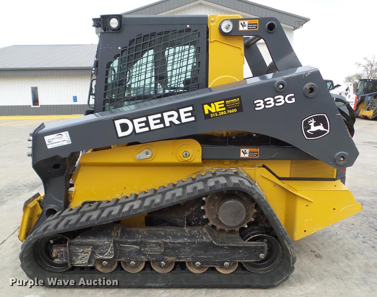 image for item L5718 2017 John Deere 333G skid steer