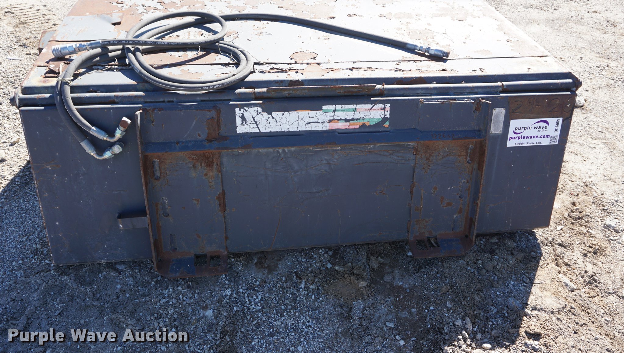 Bobcat skid steer sweeper in Topeka, KS | Item DD6659 sold | Purple Wave