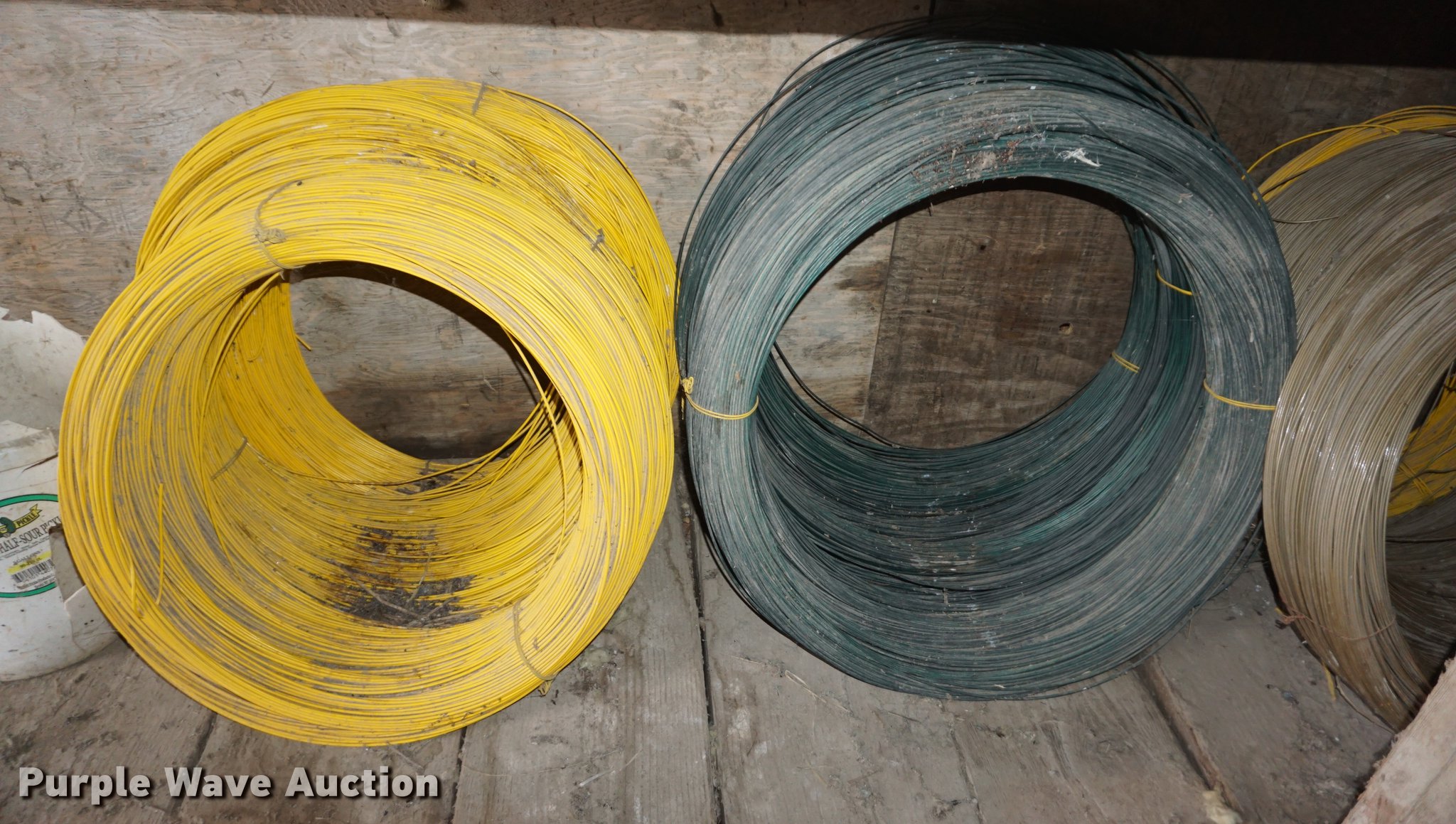 Epoxy coated wire in Holton, KS Item EU9223 sold Purple Wave