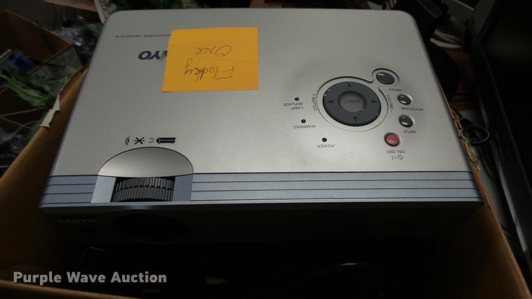 image for item AM9215 Electronics