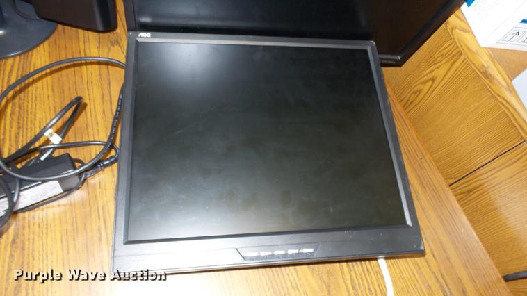 image for item AM9216 Approximately 35 computer monitors