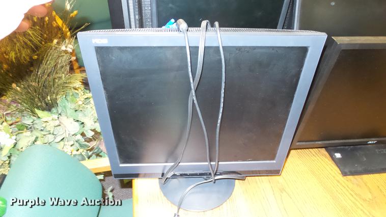 image for item AM9216 Approximately 35 computer monitors