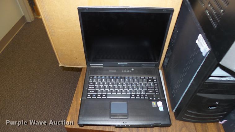 image for item AM9217 (16) laptops