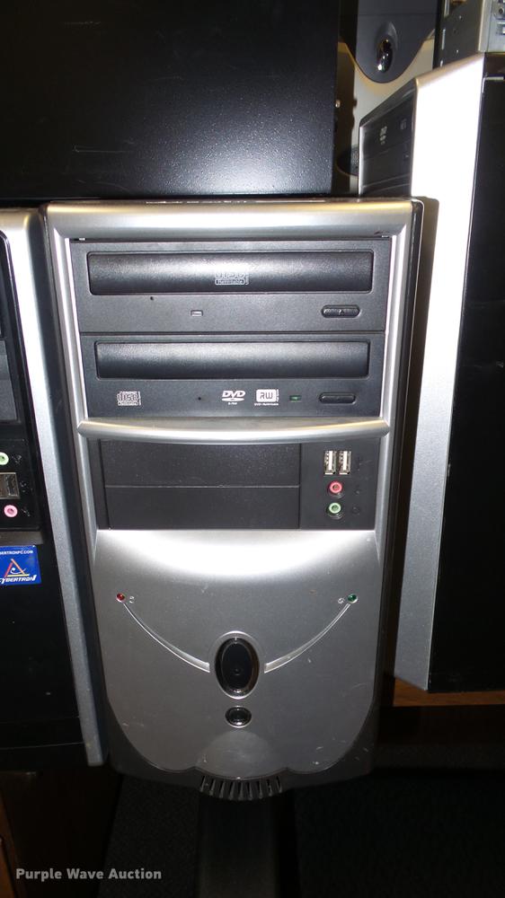 image for item AM9219 Approximately 45 CPUs