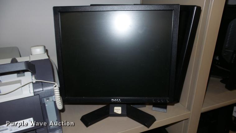 image for item AM9223 Monitors and CPUs