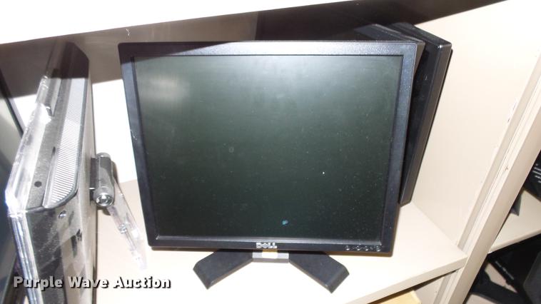 image for item AM9223 Monitors and CPUs