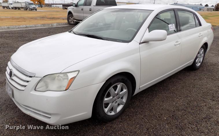 image for item DB9048 2006 Toyota Avalon XL