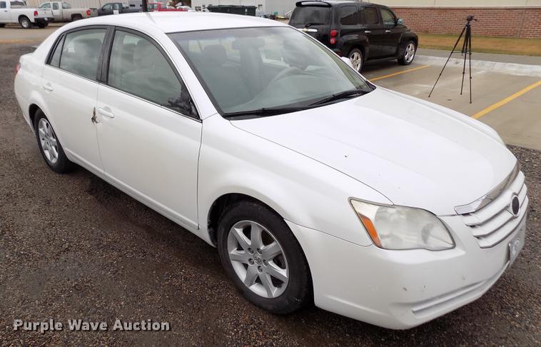 image for item DB9048 2006 Toyota Avalon XL
