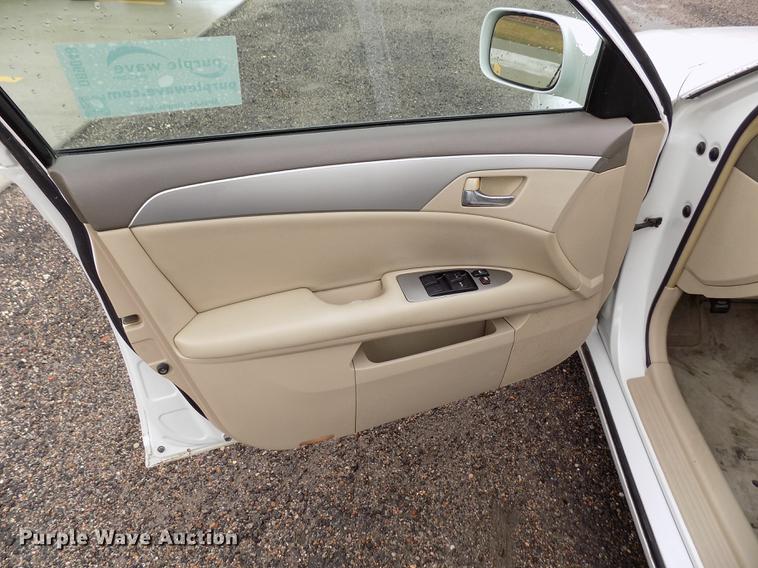 image for item DB9048 2006 Toyota Avalon XL