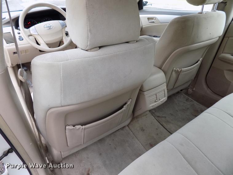 image for item DB9048 2006 Toyota Avalon XL