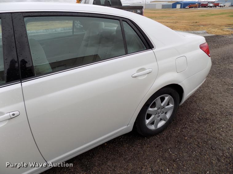 image for item DB9048 2006 Toyota Avalon XL