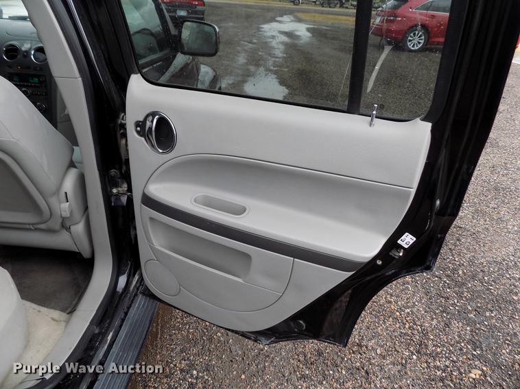 image for item DB9049 2006 Chevrolet HHR LT