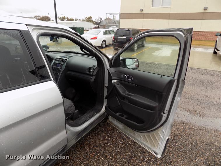 image for item DB9050 2015 Ford Explorer Police SUV