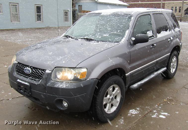 image for item DD3812 2007 Ford Escape SUV