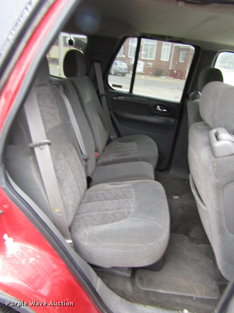 image for item DD3813 2002 GMC Envoy SUV