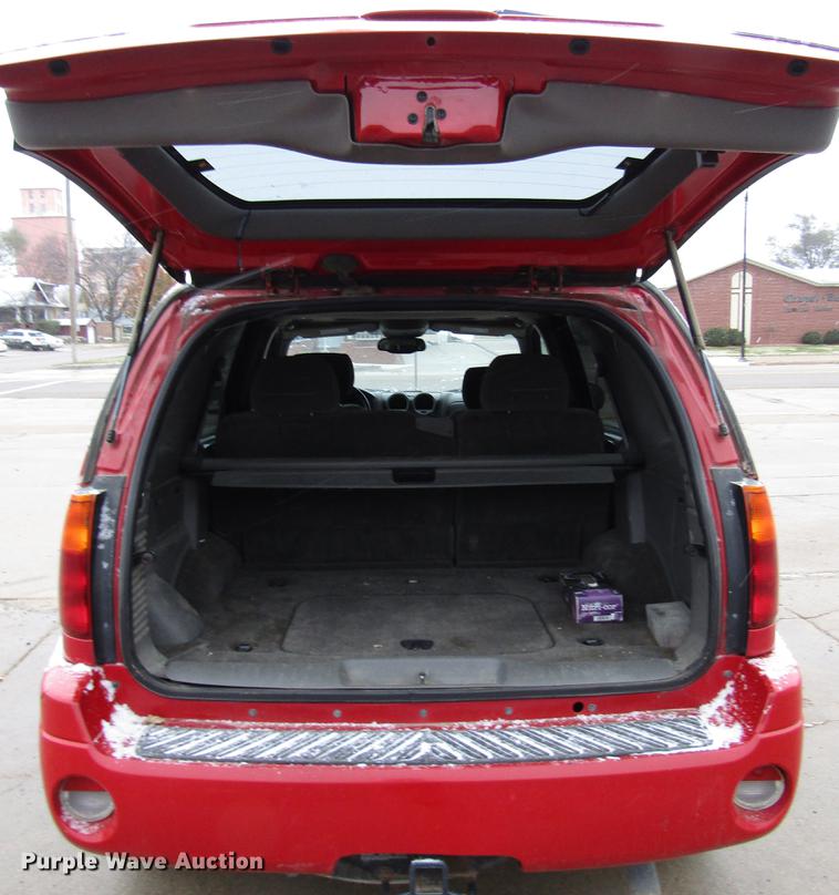 image for item DD3813 2002 GMC Envoy SUV