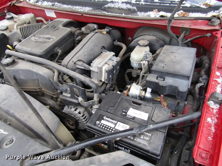 image for item DD3813 2002 GMC Envoy SUV