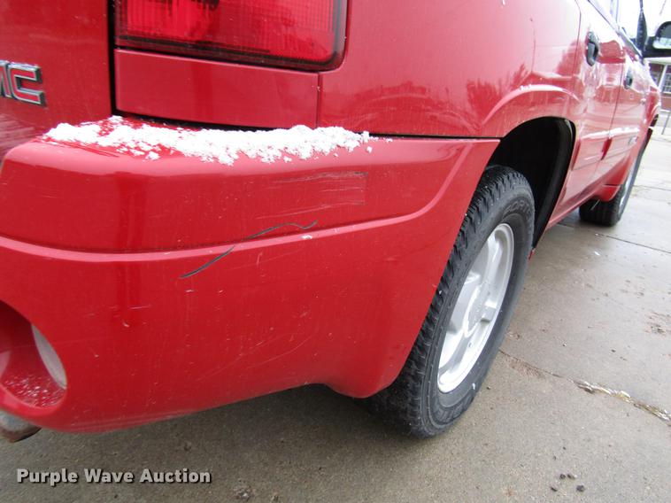 image for item DD3813 2002 GMC Envoy SUV