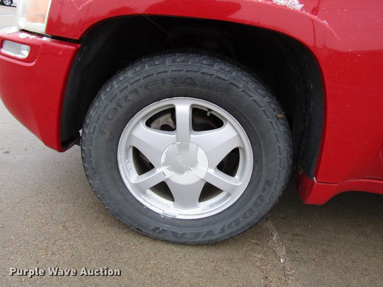 image for item DD3813 2002 GMC Envoy SUV