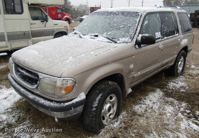 image for item DD3815 1998 Ford Explorer SUV