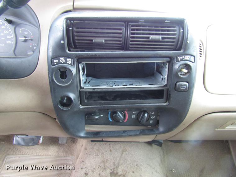 image for item DD3815 1998 Ford Explorer SUV