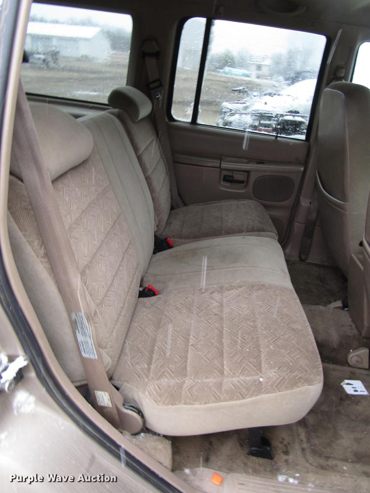 image for item DD3815 1998 Ford Explorer SUV