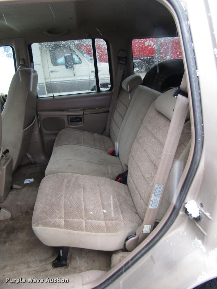 image for item DD3815 1998 Ford Explorer SUV