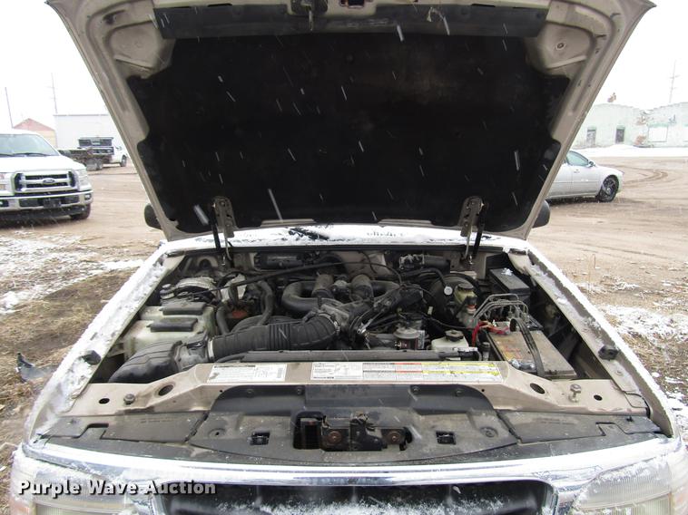 image for item DD3815 1998 Ford Explorer SUV