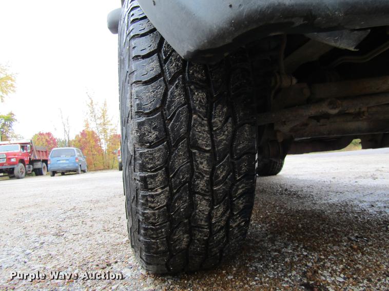 image for item DE5883 1999 Jeep Cherokee SUV