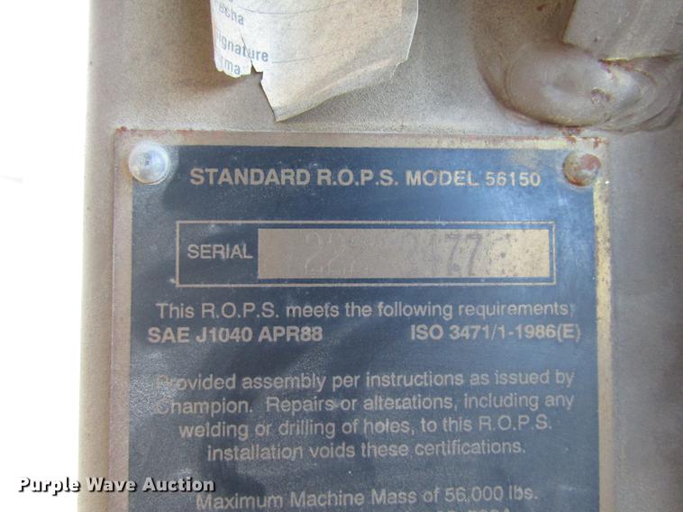 image for item DE5895 1993 Champion 720A motor grader