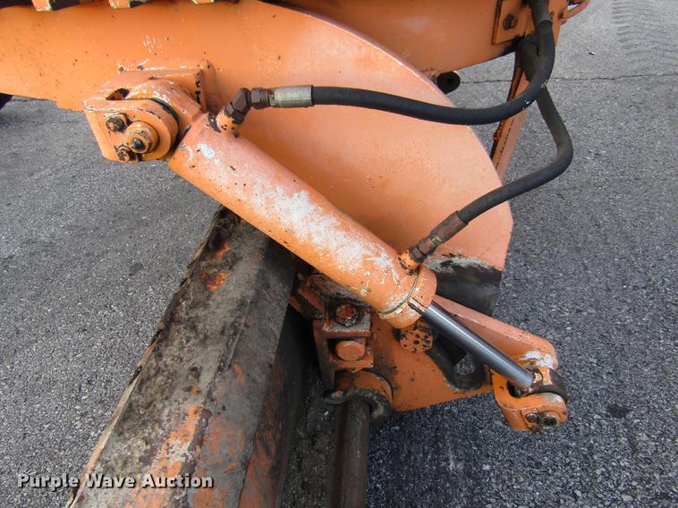 image for item DE5895 1993 Champion 720A motor grader