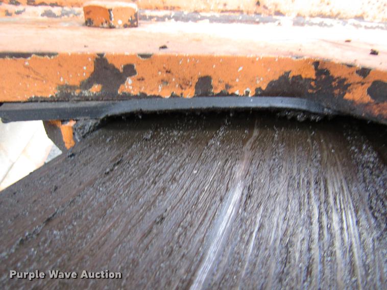 image for item DE5895 1993 Champion 720A motor grader