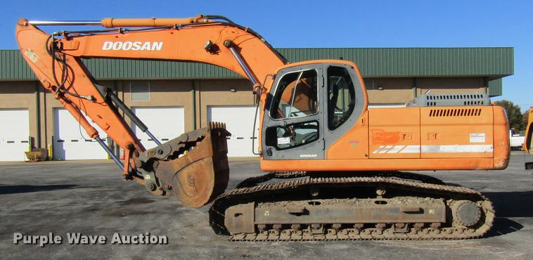 image for item DE5896 2008 Doosan DX255LC excavator
