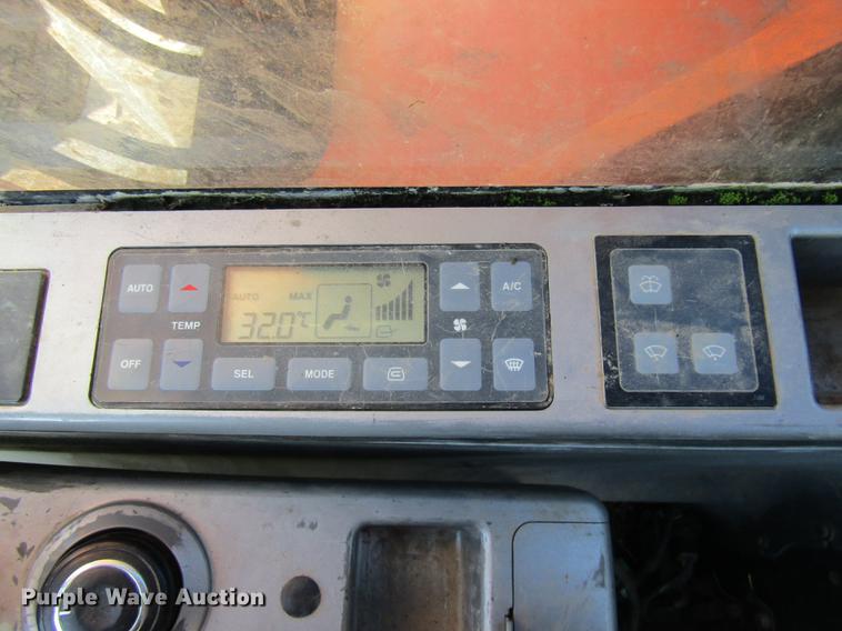 image for item DE5896 2008 Doosan DX255LC excavator