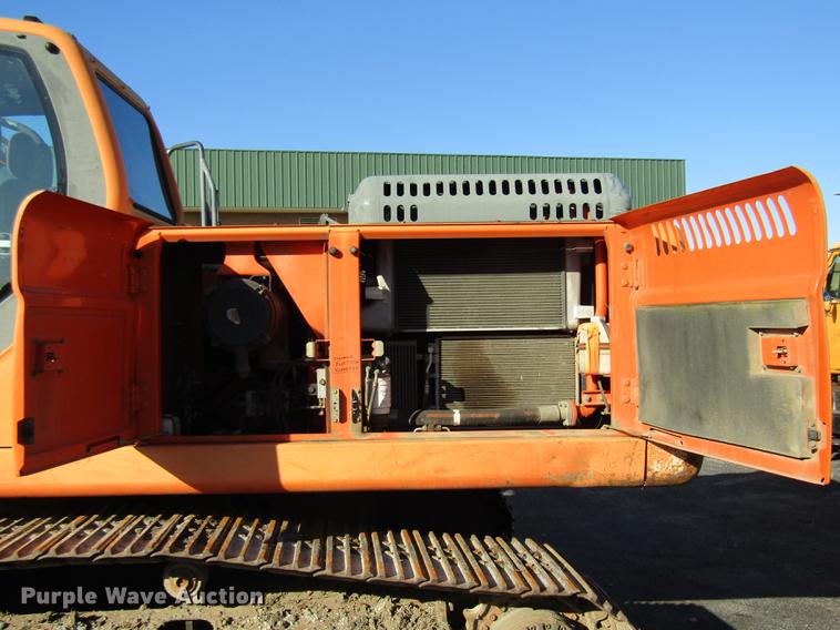 image for item DE5896 2008 Doosan DX255LC excavator