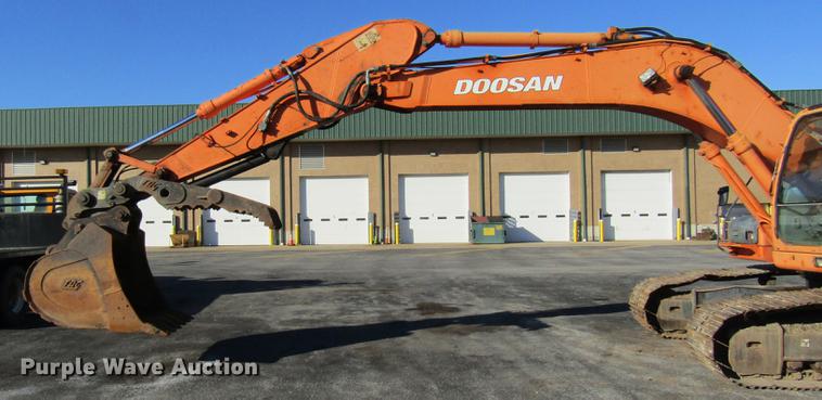 image for item DE5896 2008 Doosan DX255LC excavator