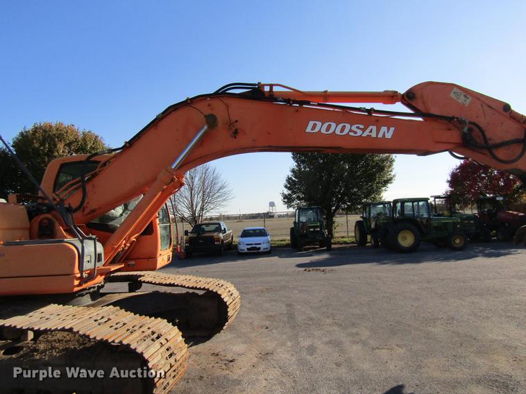 image for item DE5896 2008 Doosan DX255LC excavator