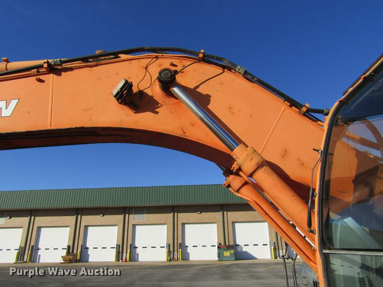 image for item DE5896 2008 Doosan DX255LC excavator