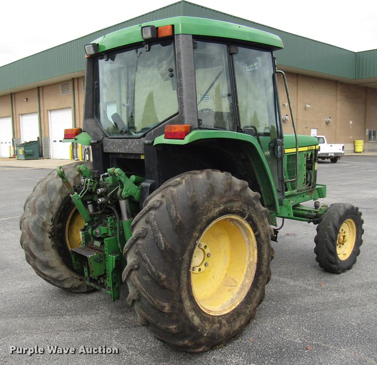 image for item DE5899 2001 John Deere 6410 tractor