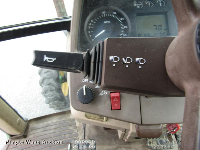 image for item DE5899 2001 John Deere 6410 tractor