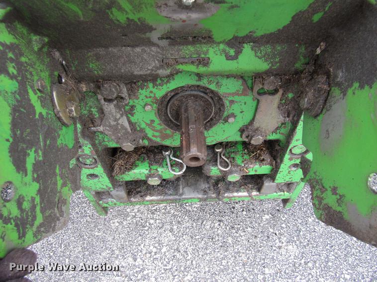 image for item DE5899 2001 John Deere 6410 tractor